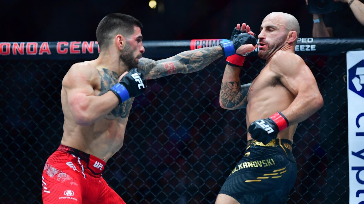 UFC na Santiago Bernabéu? Zní to dobře, naznačuje slavný šéf, jenž nesnáší fotbal