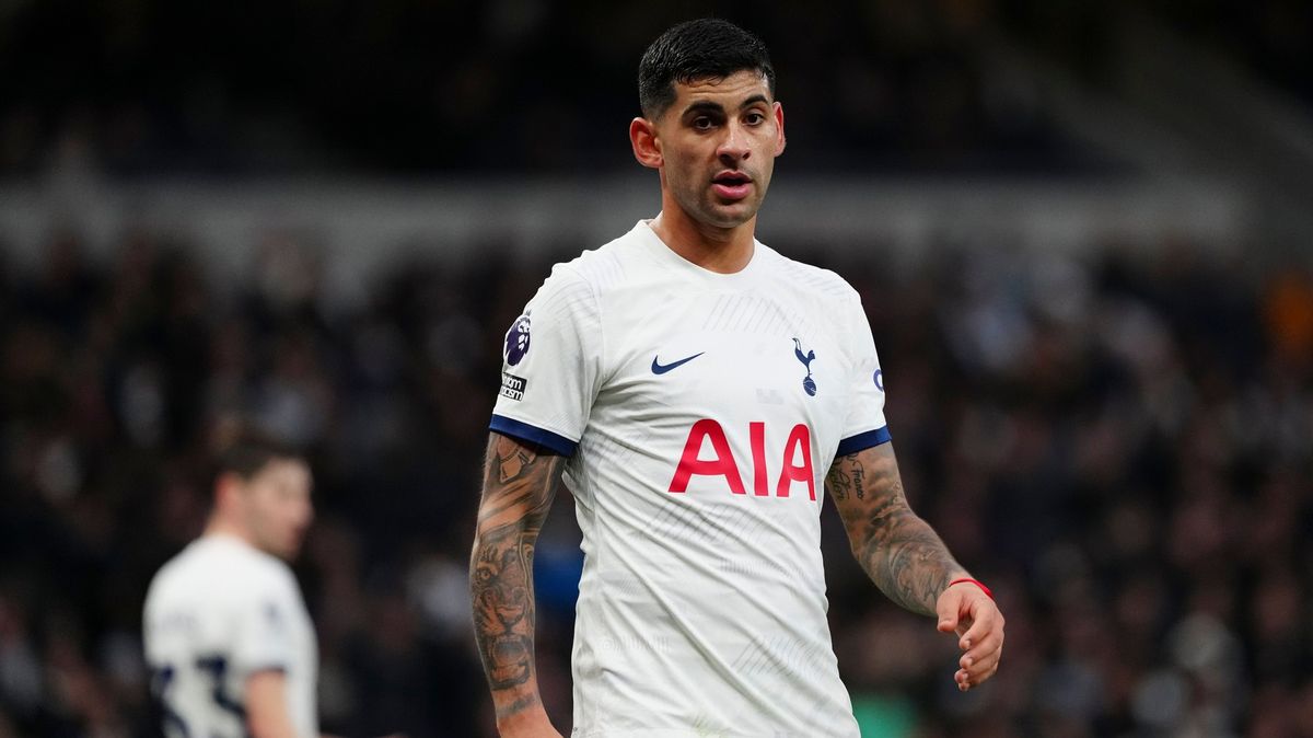 Tottenhamu vypadl zhruba na měsíc ze sestavy zraněný stoper Romero