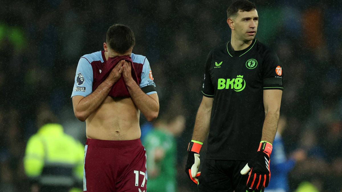 Aston Villa nevyužila možnost dotáhnout se na vedoucí Liverpool