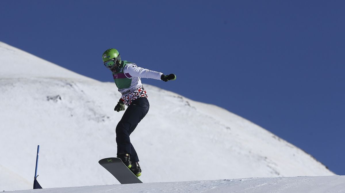 Životní výsledek. Snowboardcrossař Choura obsadil v Cervinii jedenácté místo