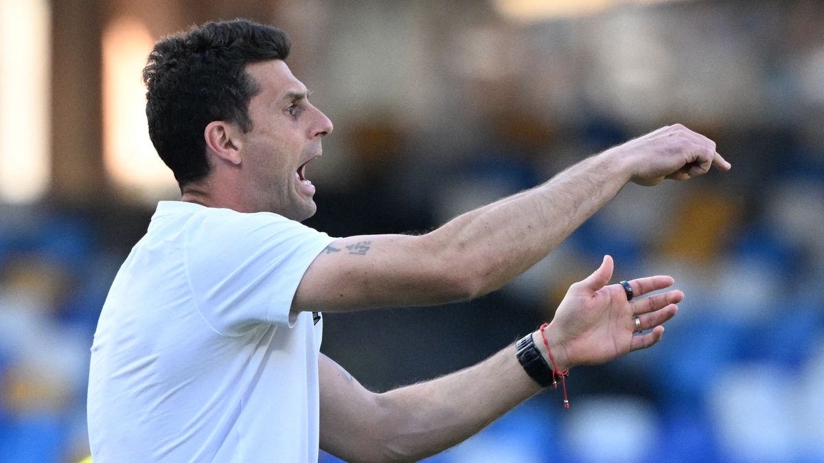 Trenér Motta opustí po historické sezoně Boloňu, je volný pro Juventus