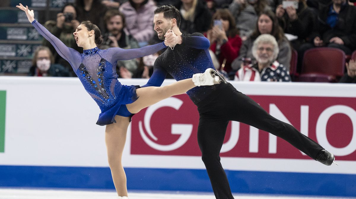 Sportovní dvojice Stellatová-Dudeková, Deschamps útočí na zlato z MS, Češi končí