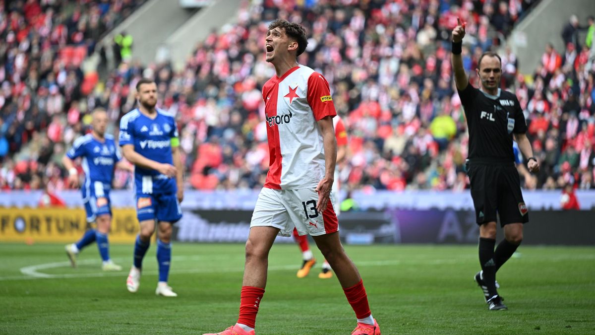Sešívaní vydřeli jen bod, Sparta ovládla základní část