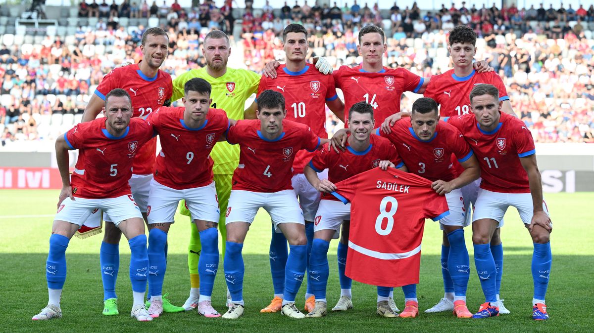 Čeští fotbalisté sehrají úvodní kvalifikační zápas o MS v Hradci Králové