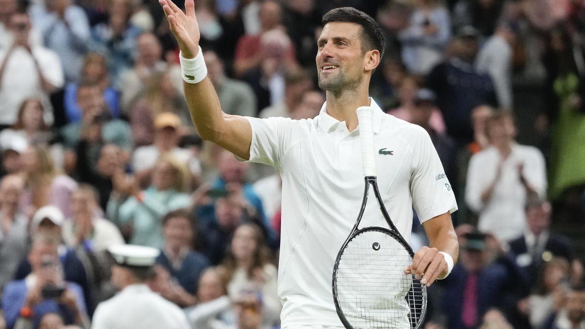 Djokovič okouzlil Wimbledon: dojemné chvíle s dcerkou i pomoc organizátorům