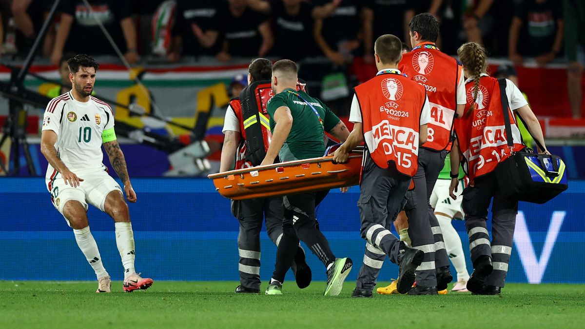 UEFA to schytává za opakovačku děsivého momentu. Jsme šokováni, zní z BBC