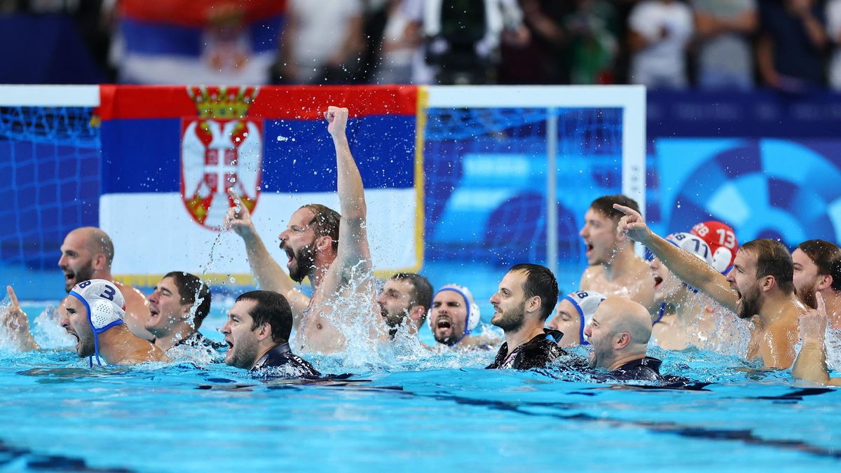 Vodní pólisté Srbska slaví třetí olympijské zlato v řadě