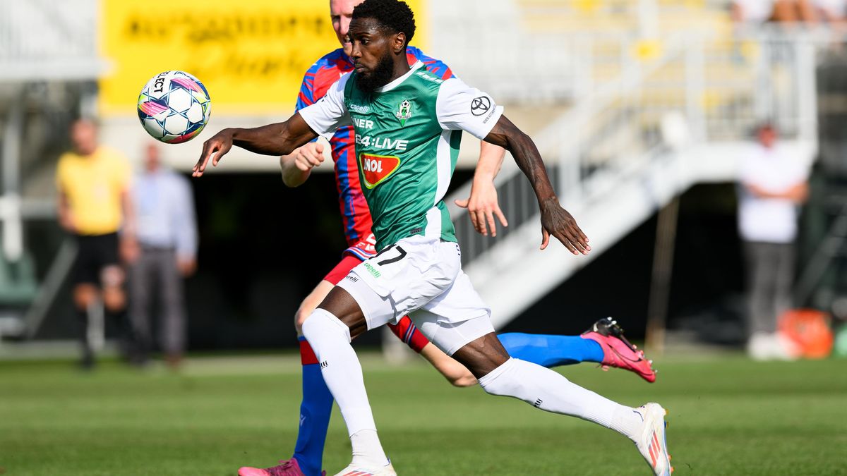 Sudí poškodili Plzeň. Měla kopat penaltu