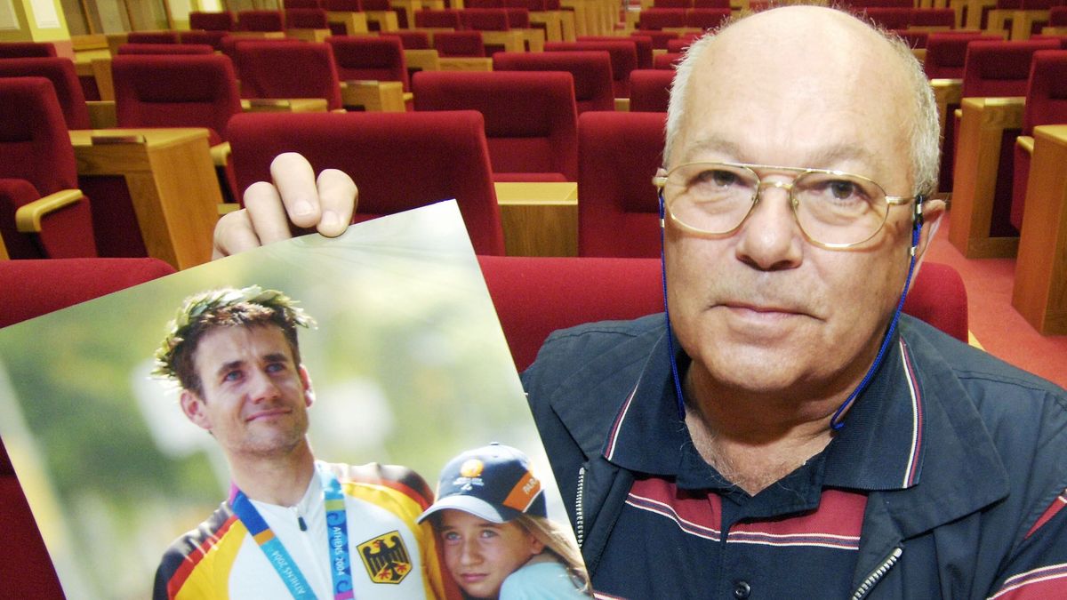 Zemřel Václav Jirsa, legenda mezi sportovními fotografy