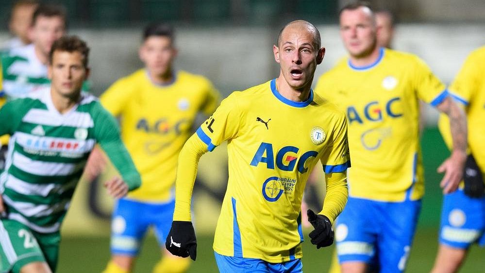 Konec TK27. Kučera zřejmě definitivně přesedlá na hudební kariéru, Teplice už hledají náhradu