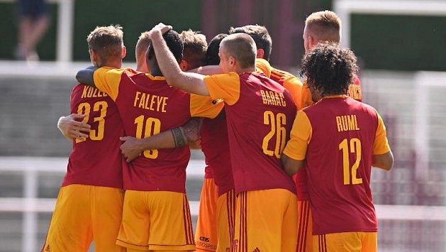 Fotbalisté Dukly porazili Jihlavu 1:0 a vystřídali ji v čele druhé ligy