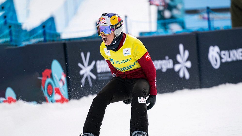 Šampionka Adamczyková zvládla kvalifikaci snowboardcrossového SP v Sierra Nevadě