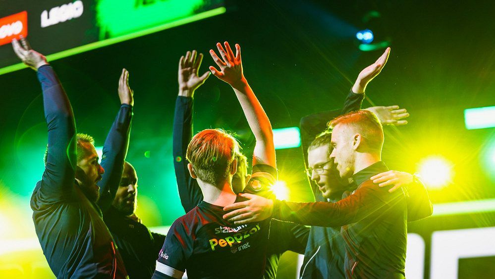 Přestupová škatulata, přicházejí posily z ciziny. České týmy zbrojí na novou sezonu