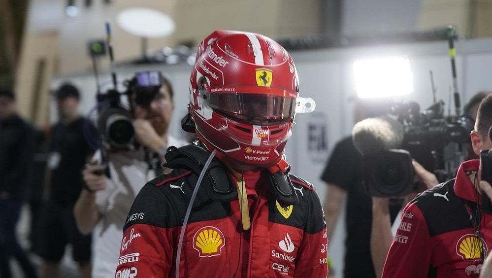 Leclerc přijde při Grand Prix F1 v Džiddě o deset míst na startu