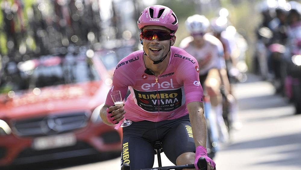 Roglič vyhrál poprvé Giro d'Italia, v Římě triumfoval Cavendish