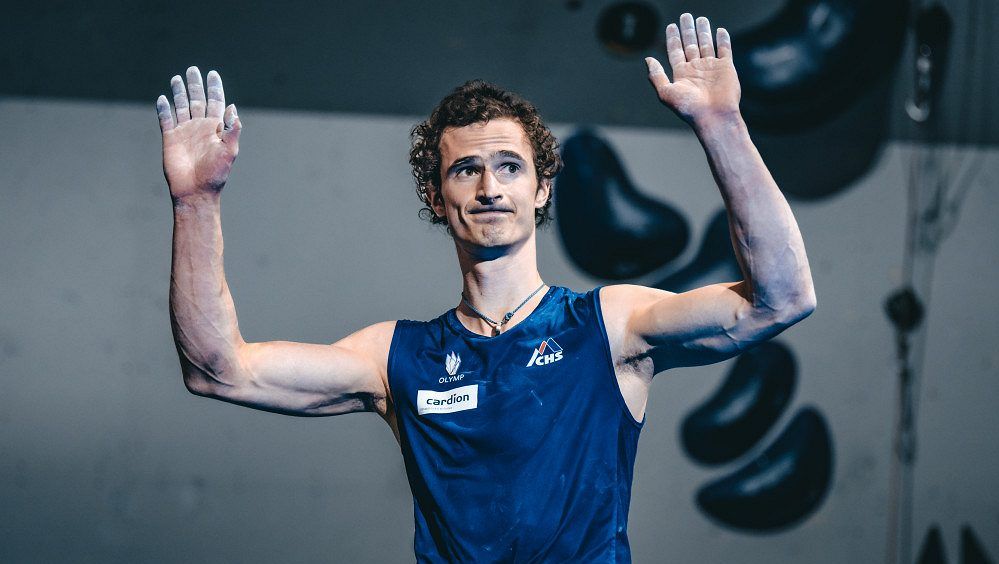 Lezec Ondra zahájil boj o olympiádu pátým místem v kvalifikaci boulderingu