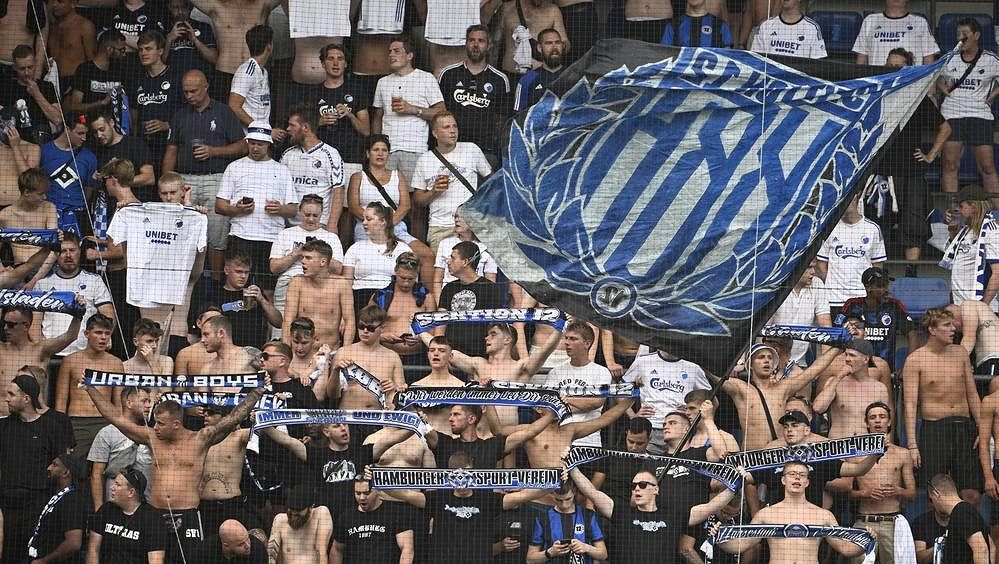 Kodaň kvůli světlicím na Spartě zaplatí pokutu a bude v Polsku bez fanoušků
