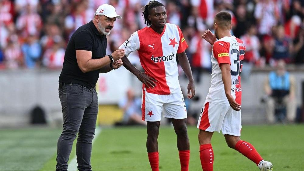Luxusní pozice pro Slavii, do bitvy v Košicích s Dniprem jde s pohodovým náskokem