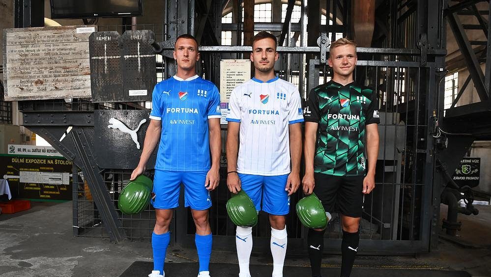 Baník představil nové dresy i kapitány. Čeká, jak se vyvine situace okolo Plavšiče