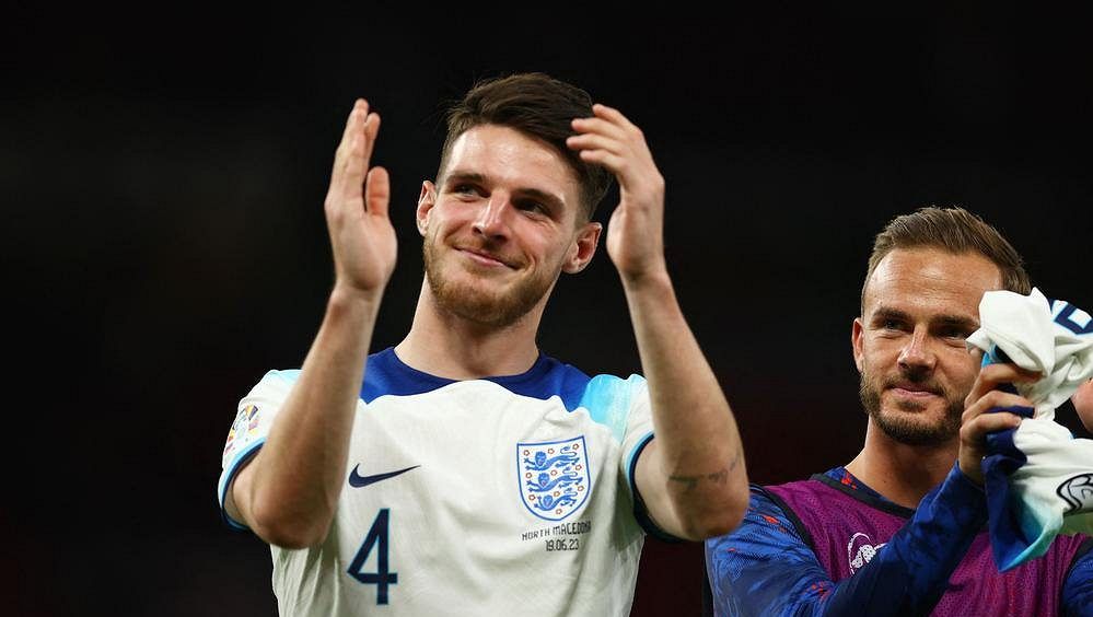 Arsenal nabízí za Rice 105 milionů liber, rekordní sumu za anglického fotbalistu