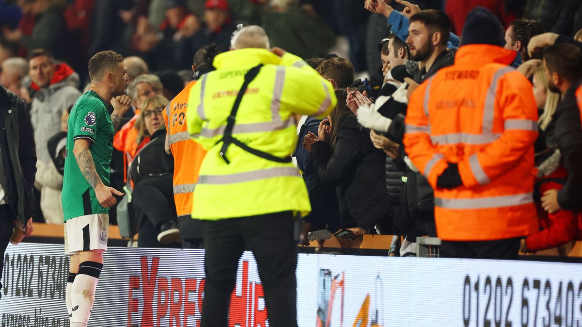 Kolik máme zraněných? Hvězda Premier League se pohádala s vlastními fanoušky