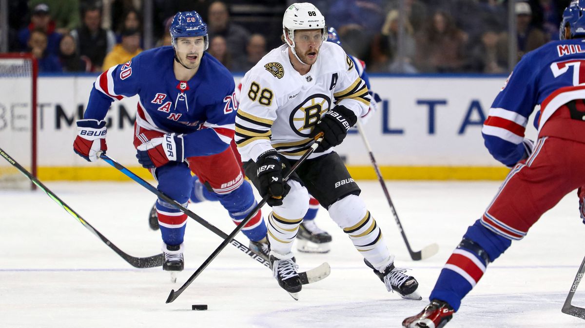 Pastrňák přidal třináctý gól v sezoně, Boston však podlehl Rangers