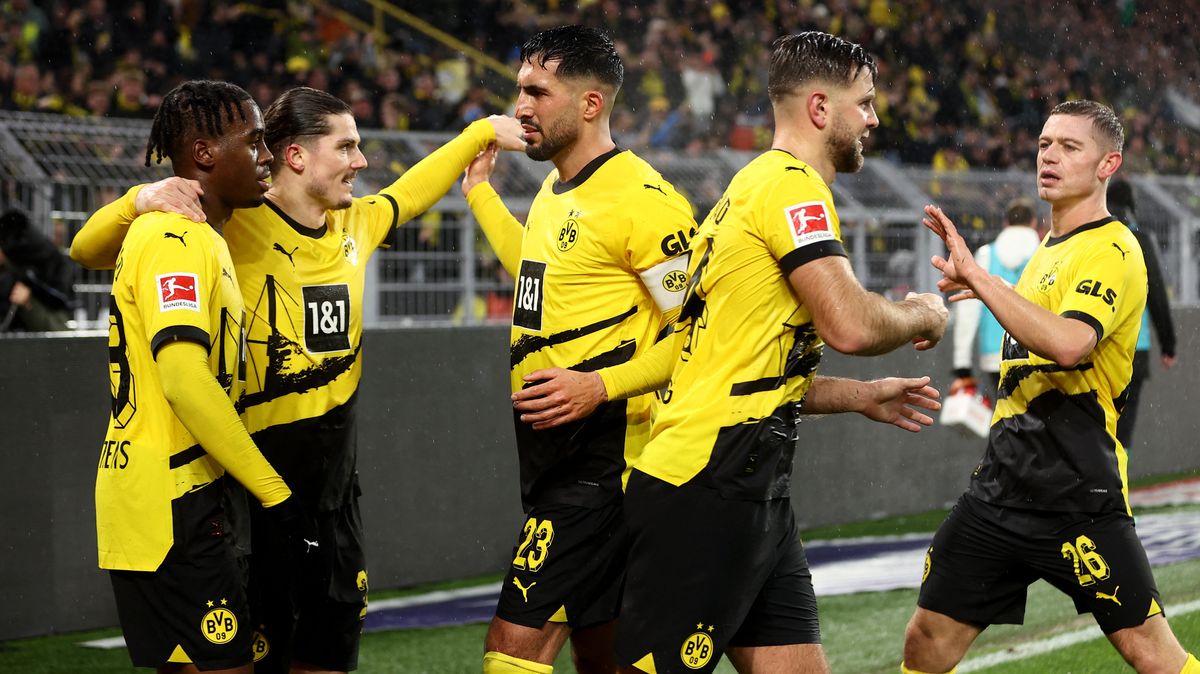 V Lize mistrů se hraje o vstupenky do osmifinále, blízko je Lazio i Dortmund