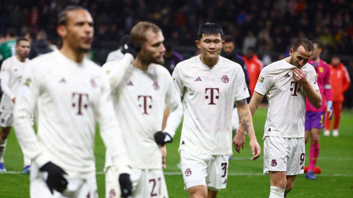 Ostudný debakl Bayernu! Nevyužil šanci jít na první místo