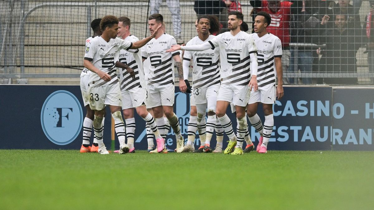 Fotbalisté Rennes si ve francouzské lize připsali pátou výhru v řadě