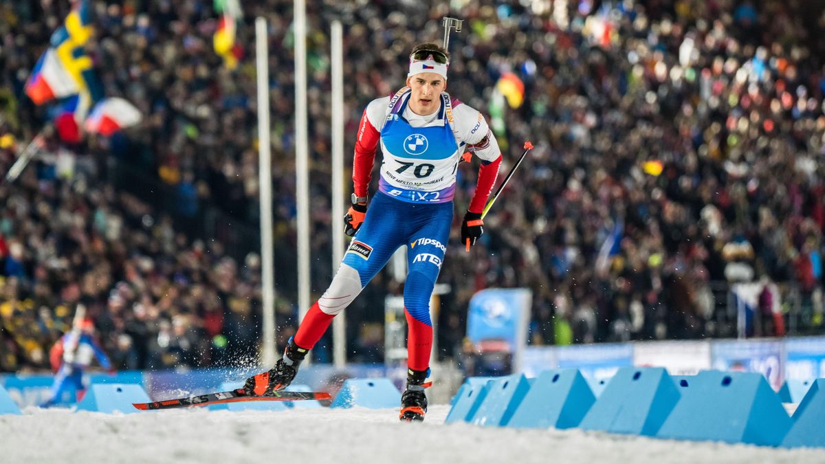 Mužská štafeta uzavře předposlední den MS v biatlonu v Novém Městě na Moravě