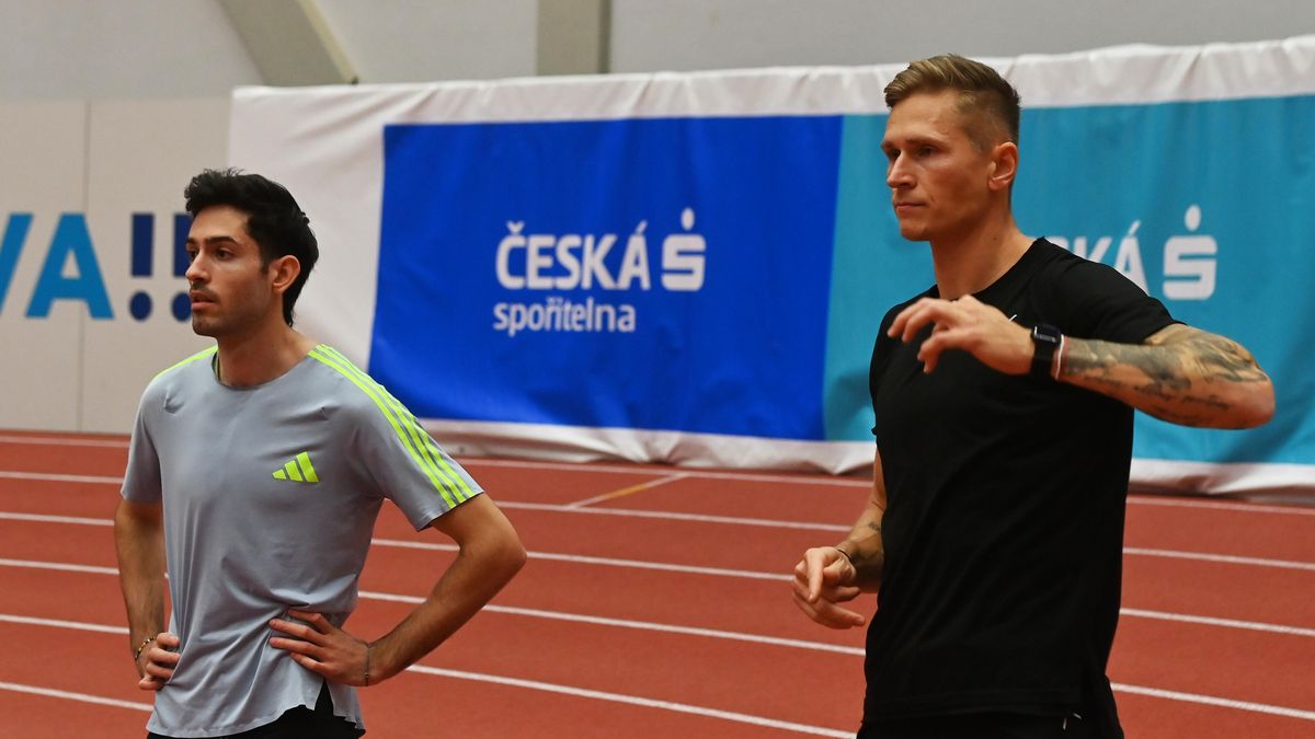 Po osmi letech v hale zdolal hranici extratřídy! A pak si český rekordman přivodil díru v palci