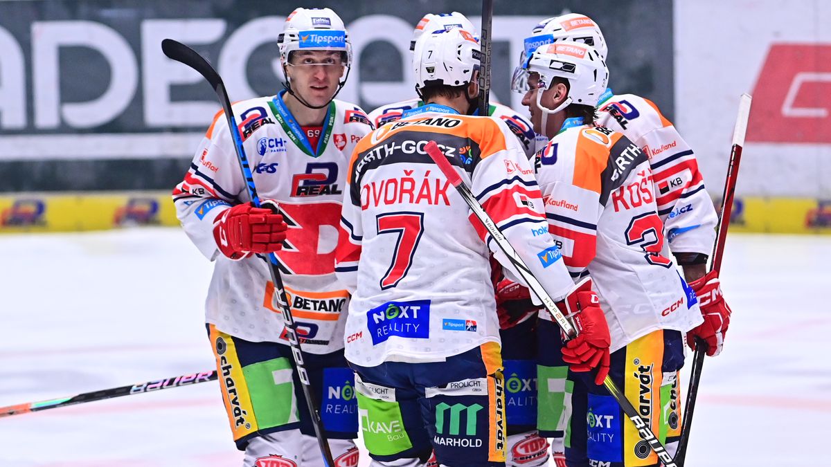 Extraliga nabídne další reprízu finále, Sparta může snížit náskok Pardubic