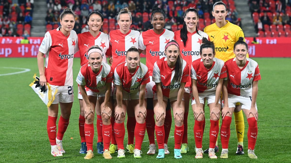 Slavia kvůli střelbě na Filozofické fakultě žádá o odklad utkání Ligy mistryň