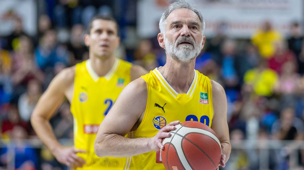 Trojan pomohl Opavě k výhře nad Pískem čtyřmi body. Je neuvěřitelné, že to vyšlo, svěřoval se herec