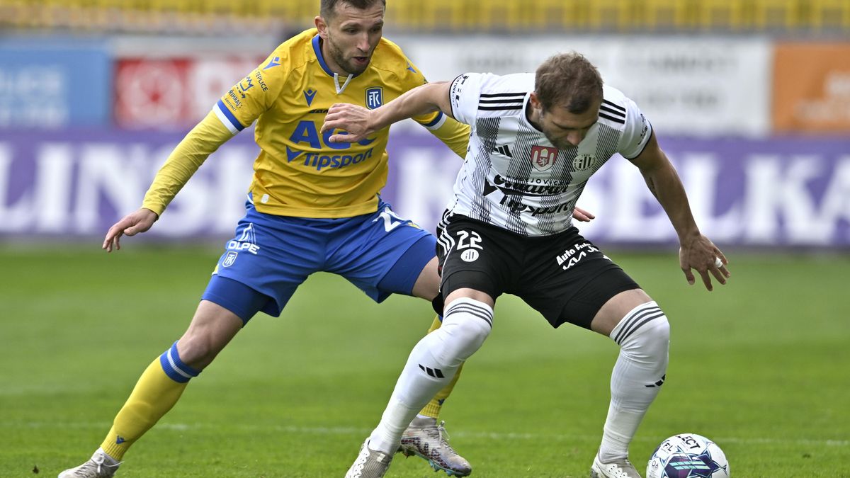 Cenný bod pro Dynamo, Teplice vedení neudržely