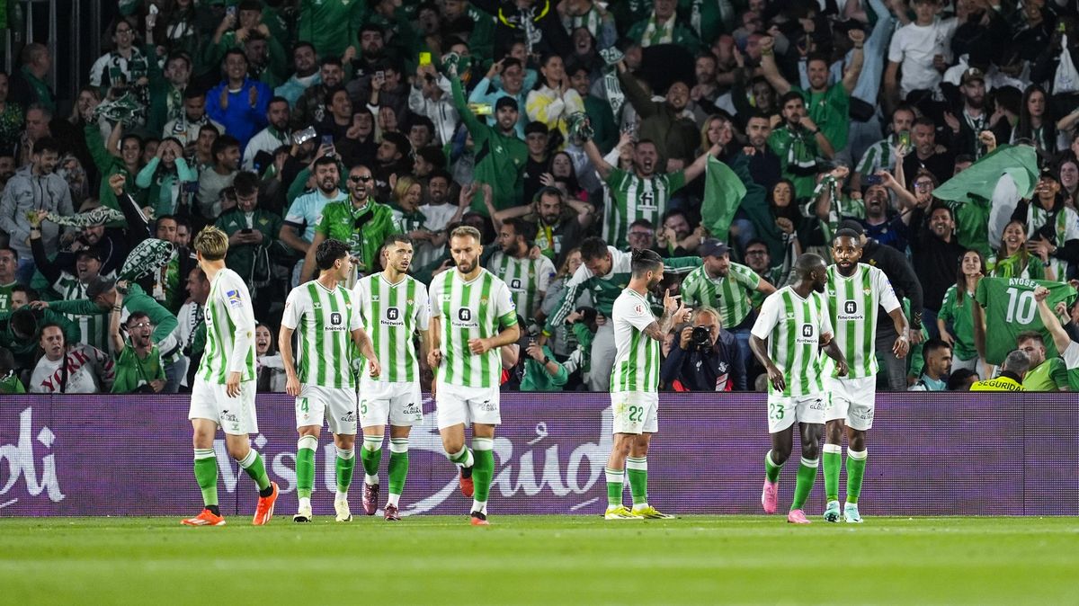 Betis Sevilla porazil Pamplonu a přiblížil se účasti v evropských pohárech
