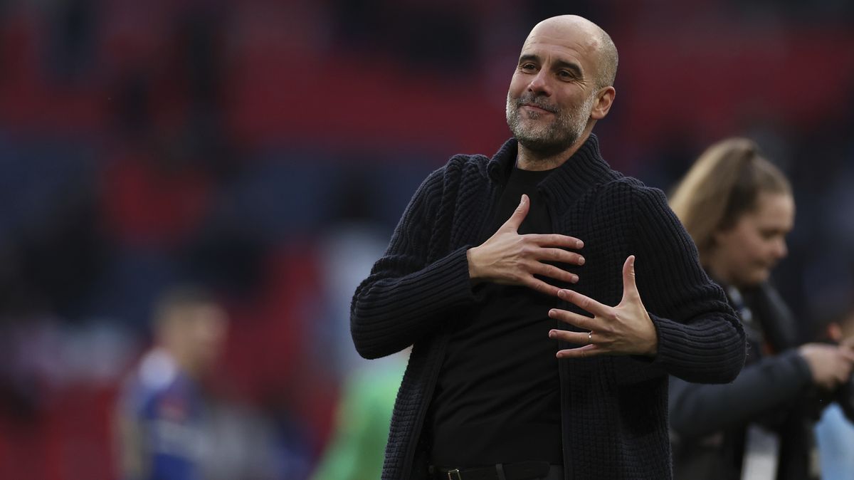 Nechápu, že jsme to přežili. Guardiola vypěnil po postupu do finále FA Cupu