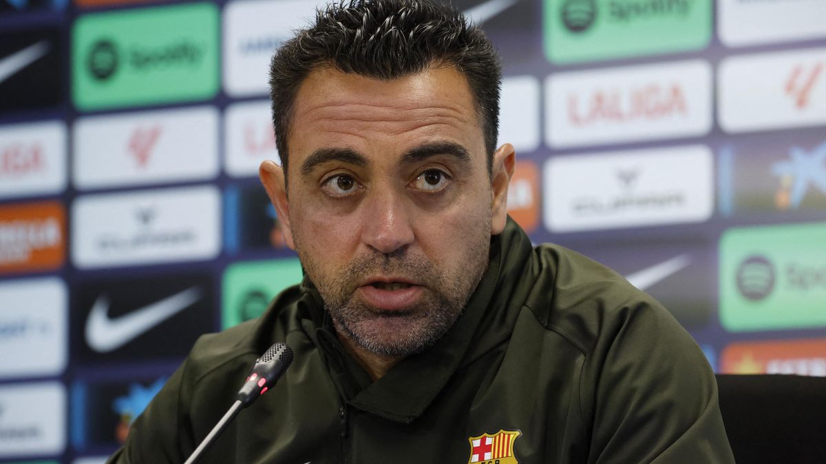 Další zvrat, Xavi na lavičce Barcelony končí