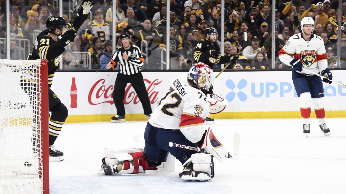 Pastrňákův příspěvek Boston nezachránil. Florida je krok od postupu