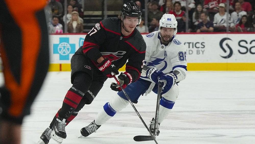 Výstraha nezabrala, bylo hůř. Tampa je k nepoznání a navrch přišla o eso