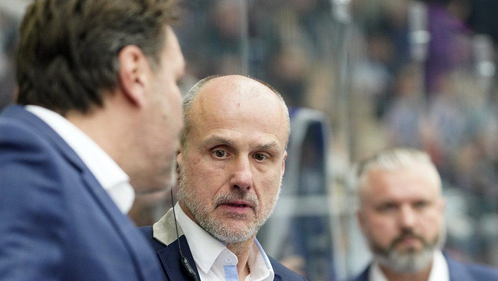 Plzeň hledá majitele! Couváme, potřebujeme všechno nastartovat, ví šéf Straka. Potvrdil odchody
