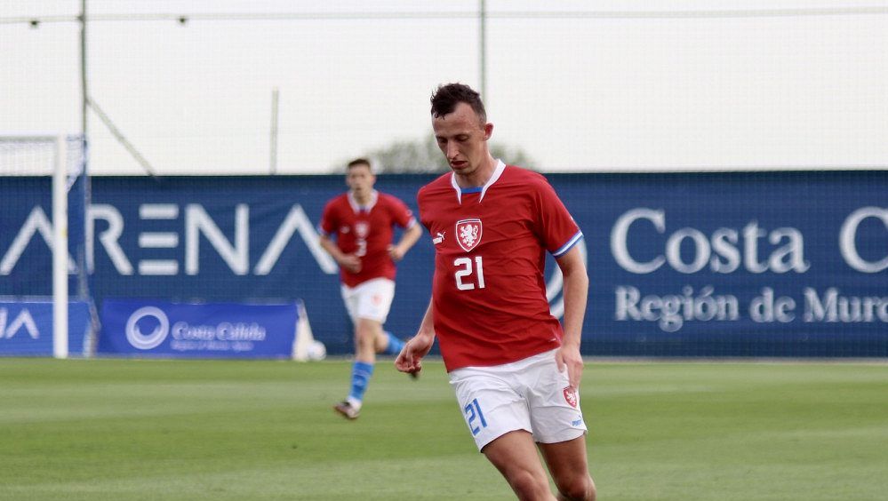Fotbalisty Slovácka by měl posílit účastník ME do 21 let záložník Valenta