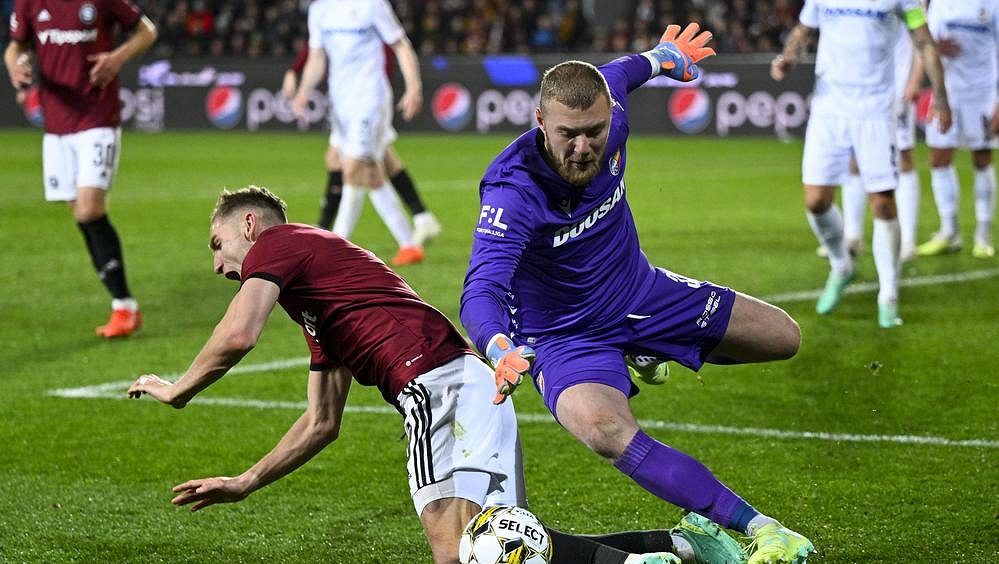 Zázrak z Letné? Plzeňský gólman se vysmál sparťanskému přemožiteli