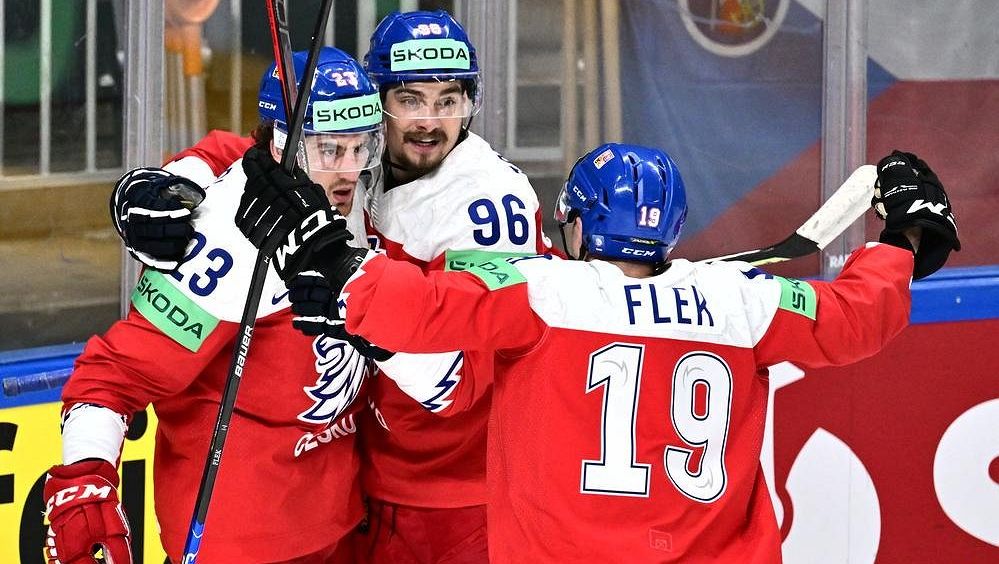 MS V HOKEJI: Čechy čeká Lotyšsko. Slováci vyzvou Kanadu, dojde i na derby