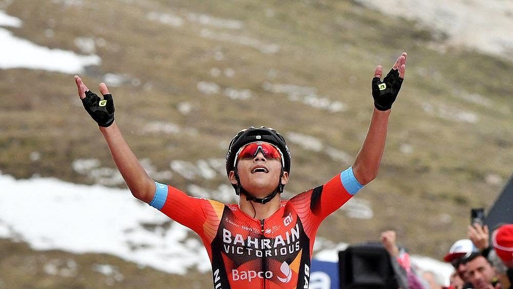 Královskou 19. etapu Gira d'Italia ovládl Kolumbijec Buitrago