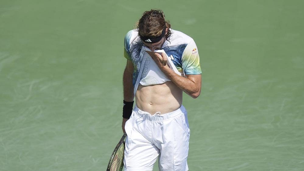 Neuvěřitelný moment v Cincinnati: Dělá včelu, vyhoďte ji, zuřila hvězda