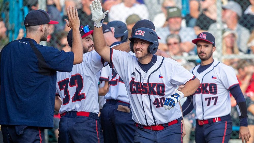Softbalisté porazili mistry světa Australany, na postup to ale nestačilo