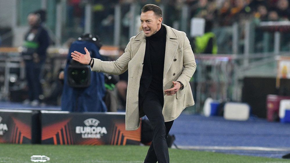 Salcburk propustil trenéra Jaissleho, jenž následně odešel do al-Ahlí