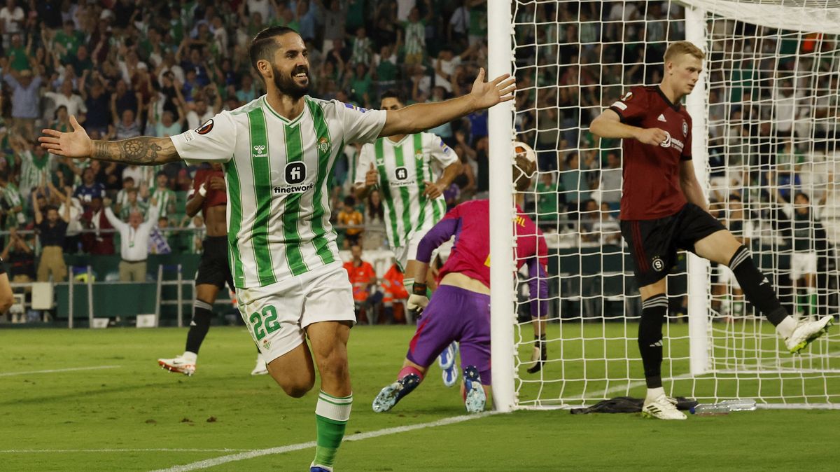 Dvě ledové sprchy ve výhni hned na úvod, bitvu v Seville rozhodl hvězdný Isco