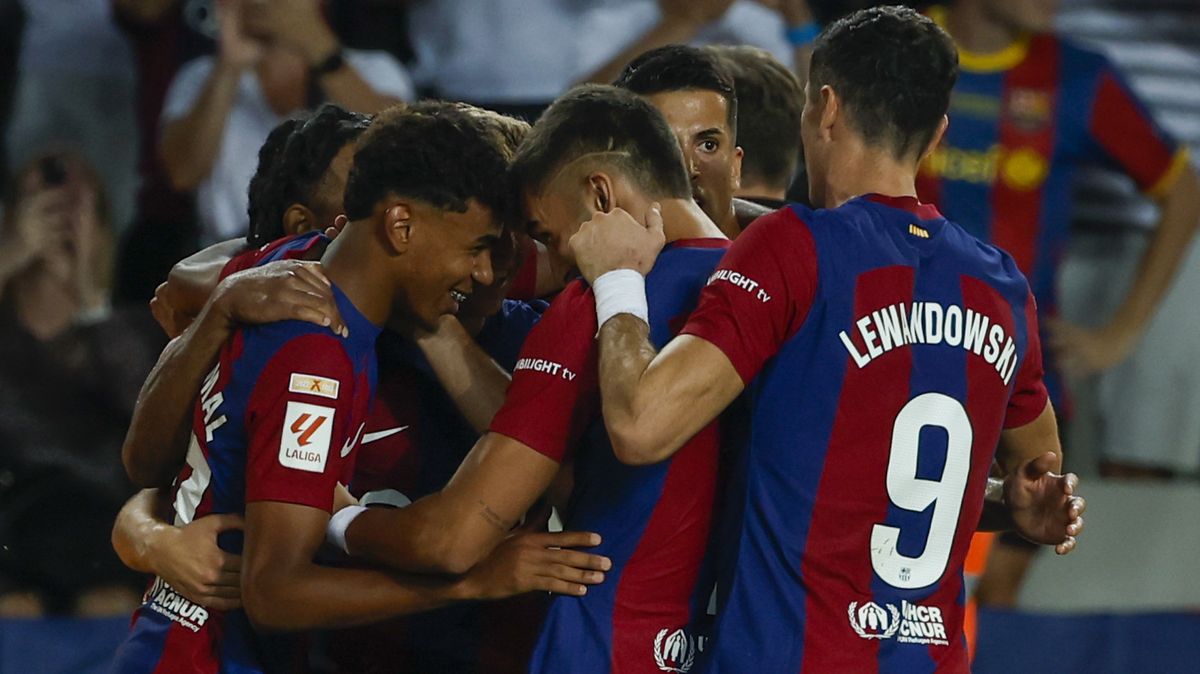 Barcelona přehrála Sevillu a vrátila se do čela La Ligy